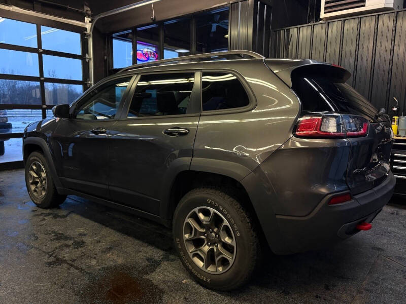 2020 Jeep Cherokee Trailhawk