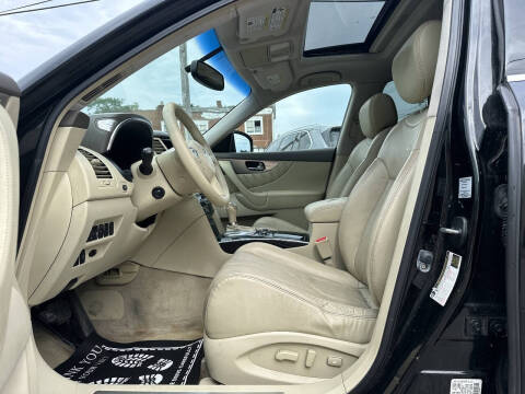2011 Infiniti FX35
