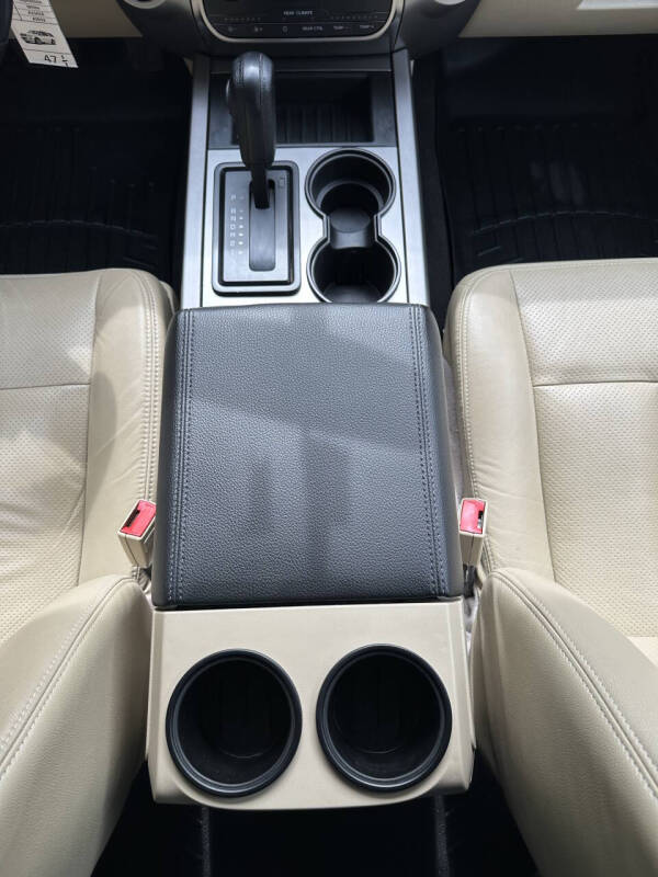 2017 Ford Expedition XLT