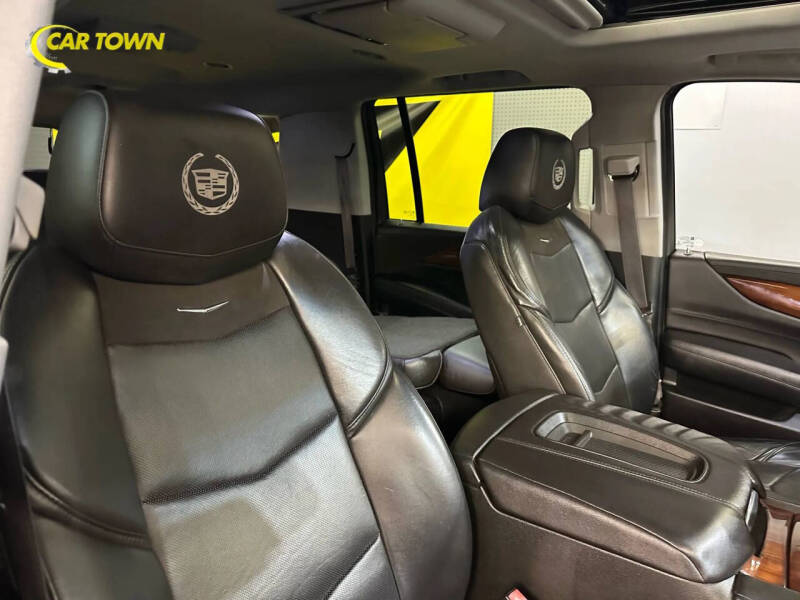 2015 Cadillac Escalade ESV Luxury