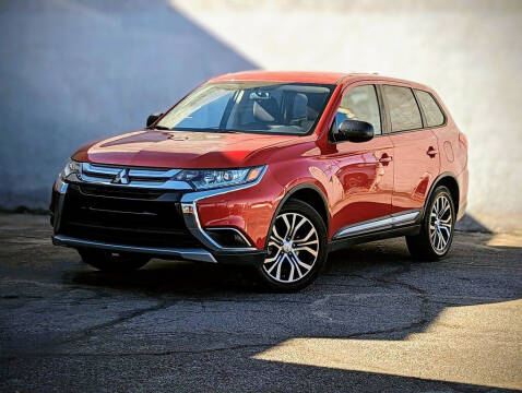 2017 Mitsubishi Outlander for sale at Divine Motors in Las Vegas NV