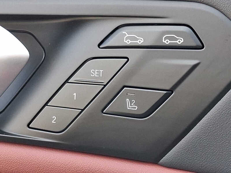 2025 BMW X6 xDrive40i