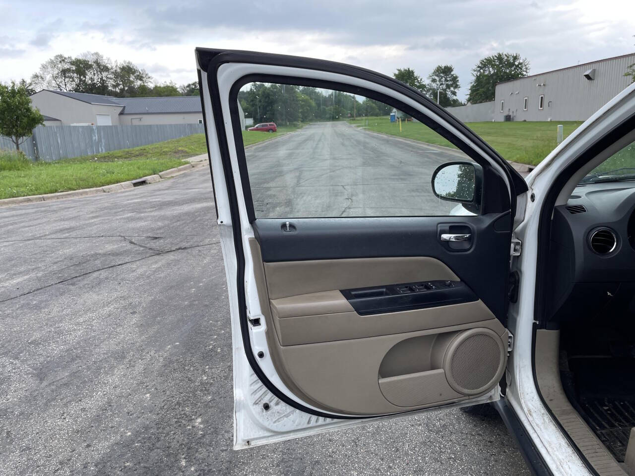 2011 Jeep Compass for sale at Twin Cities Auctions in Elk River, MN