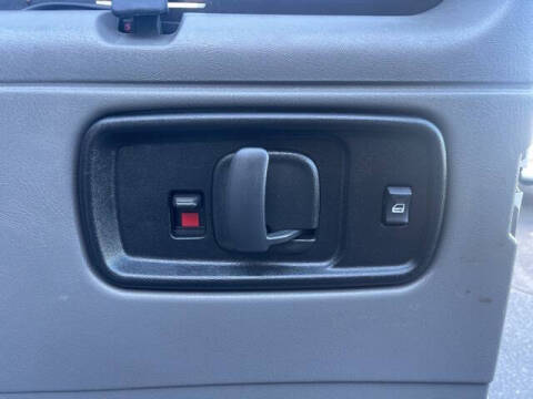 2022 Chevrolet Express LS 3500