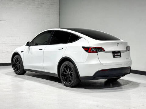2020 Tesla Model Y Long Range