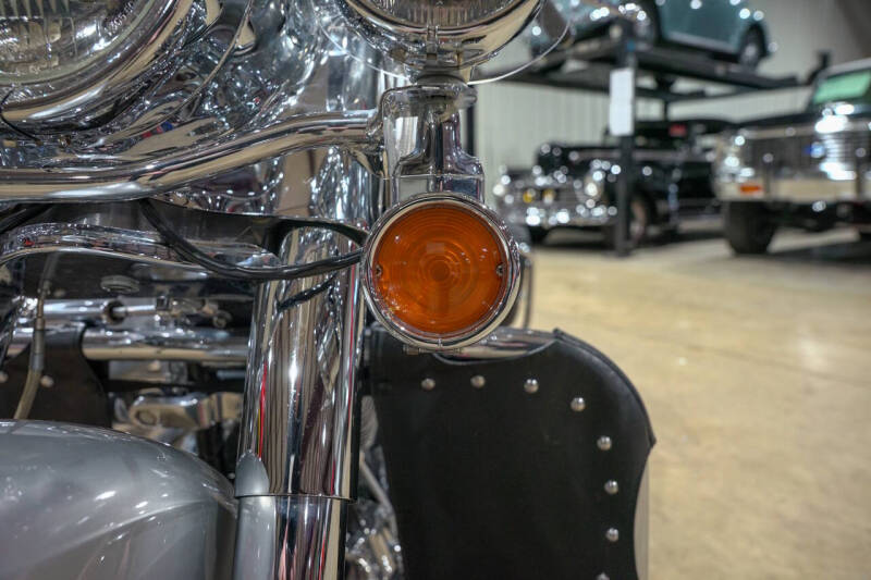 2003 Harley-Davidson FLH