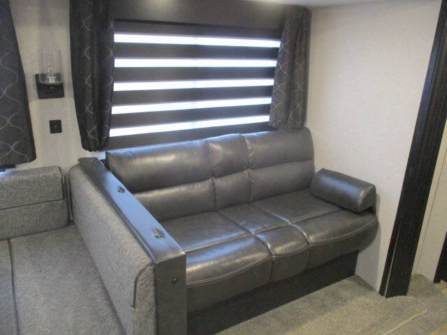 2021 Forest River Cherokee Grey Wolf 264DBH