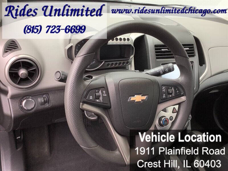 2016 Chevrolet Sonic LT Auto