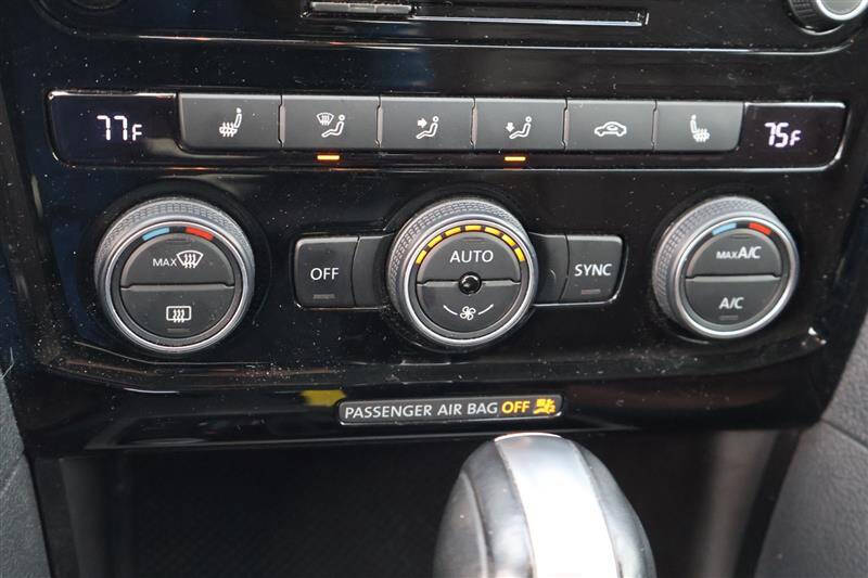 2022 Volkswagen Passat Limited Edition