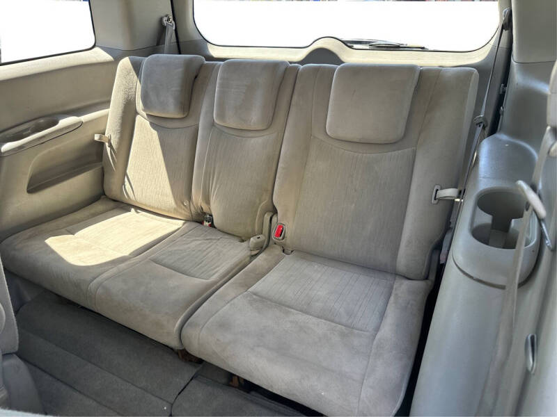 2017 Nissan Quest SV