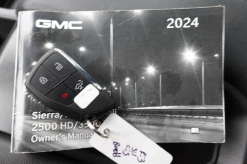 2024 GMC Sierra 2500HD Pro