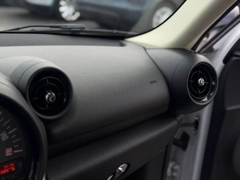 2015 MINI Countryman Cooper