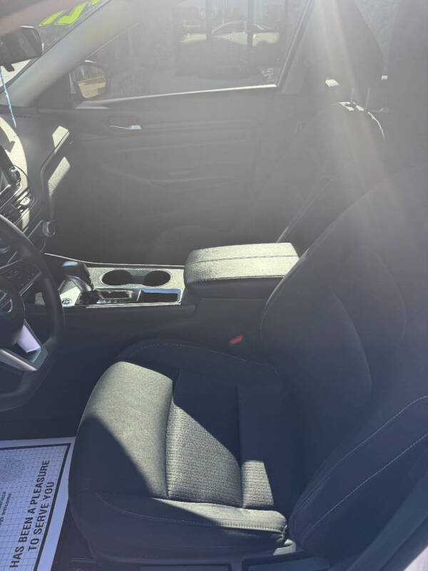 2021 Nissan Altima 2.5 SV