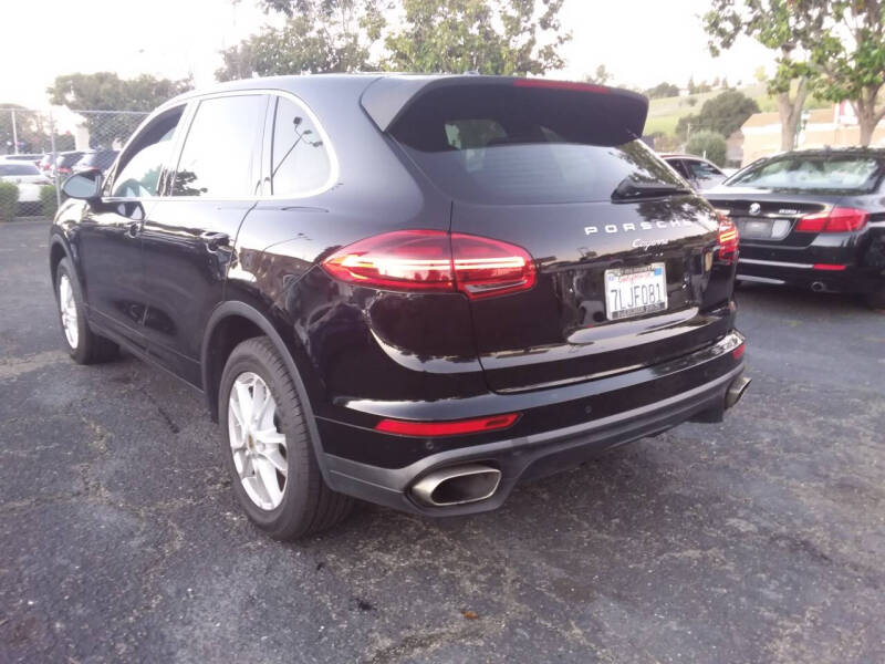 2016 Porsche Cayenne