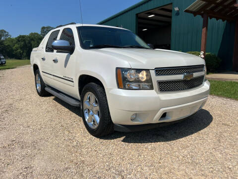 2011 Chevrolet Avalanche for sale at Plantation Motorcars in Thomasville GA