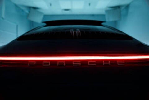 2020 Porsche 911 Carrera