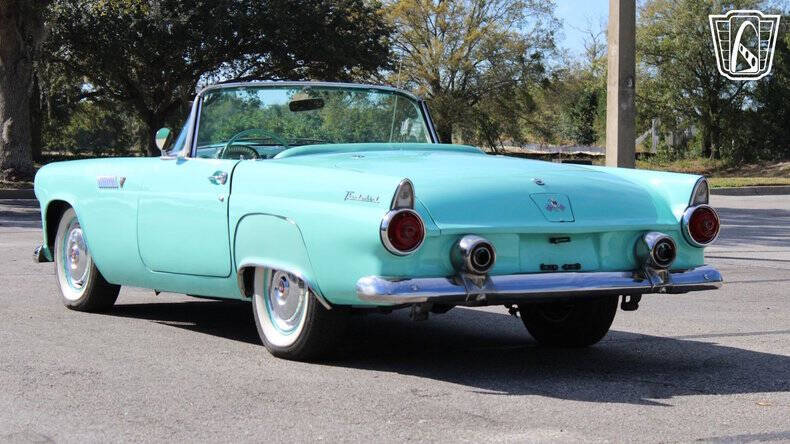 1955 Ford Thunderbird
