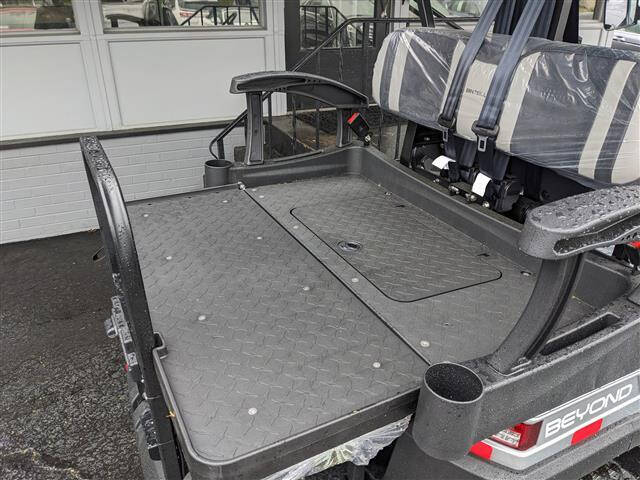 2023 Bintelli BEYOND 4PR LIFTED