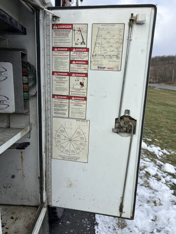 2006 Peterbilt 335 Mechanic's Truck