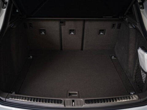 2025 Porsche Macan S