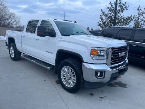 2015 GMC Sierra 2500HD for sale at Azteca Auto Sales LLC in Des Moines IA