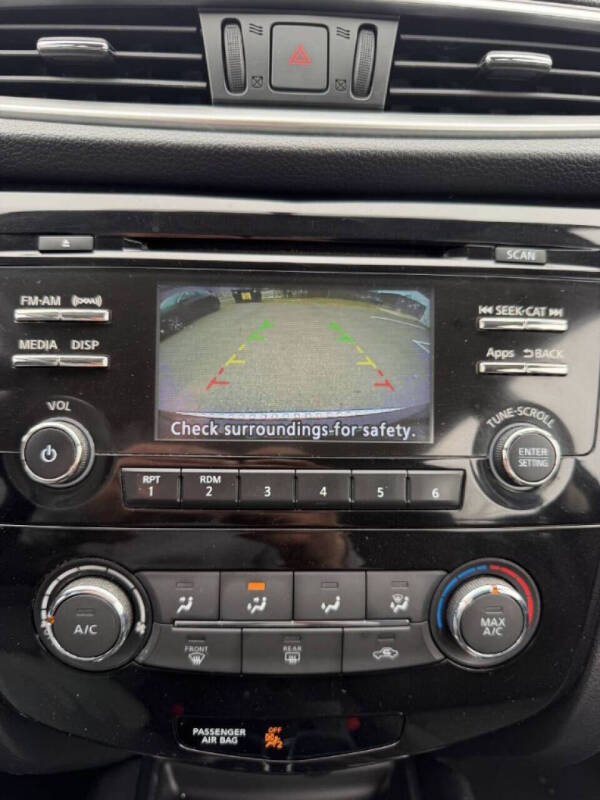 2015 Nissan Rogue S