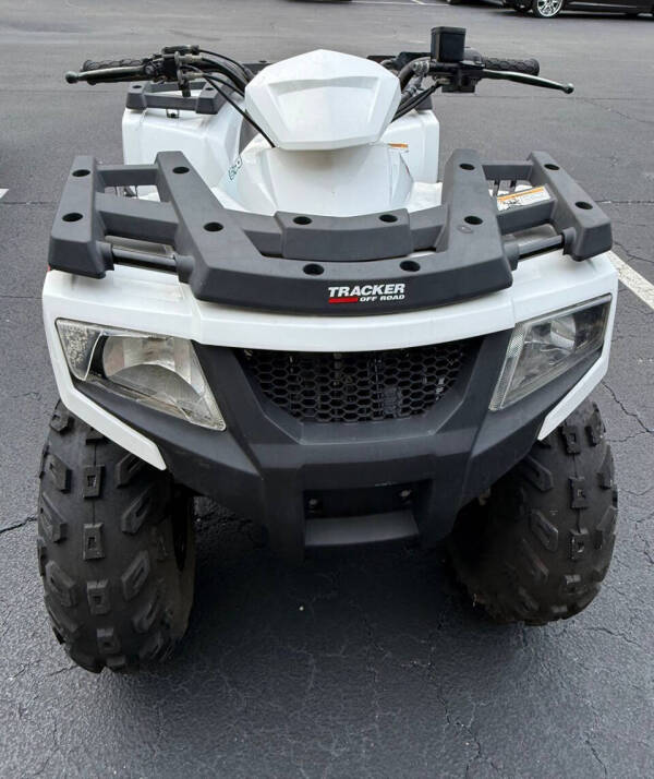 2022 TRACKER OFF ROAD 90