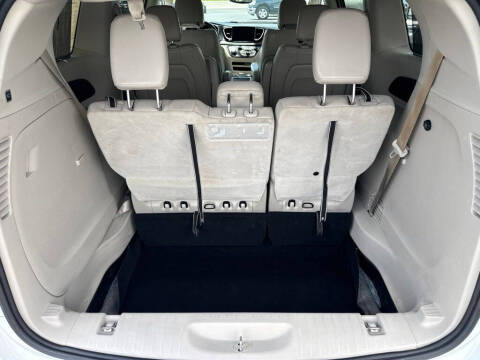 2021 Chrysler Pacifica Touring L