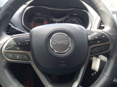 2019 Jeep Cherokee Latitude