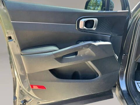 2022 Kia Sorento S