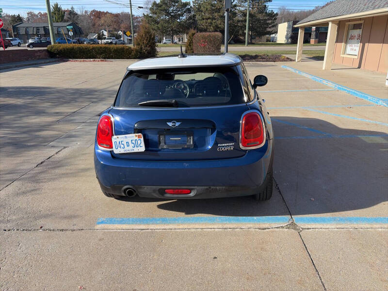 2018 MINI Hardtop 2 Door Cooper