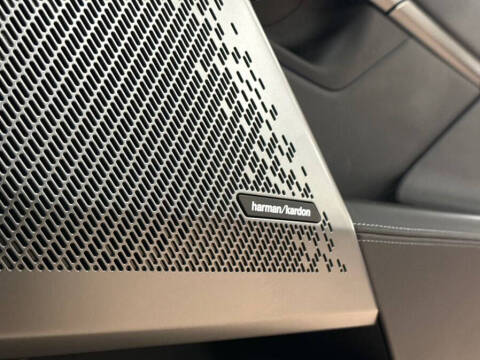 2025 BMW 5 Series 530i xDrive