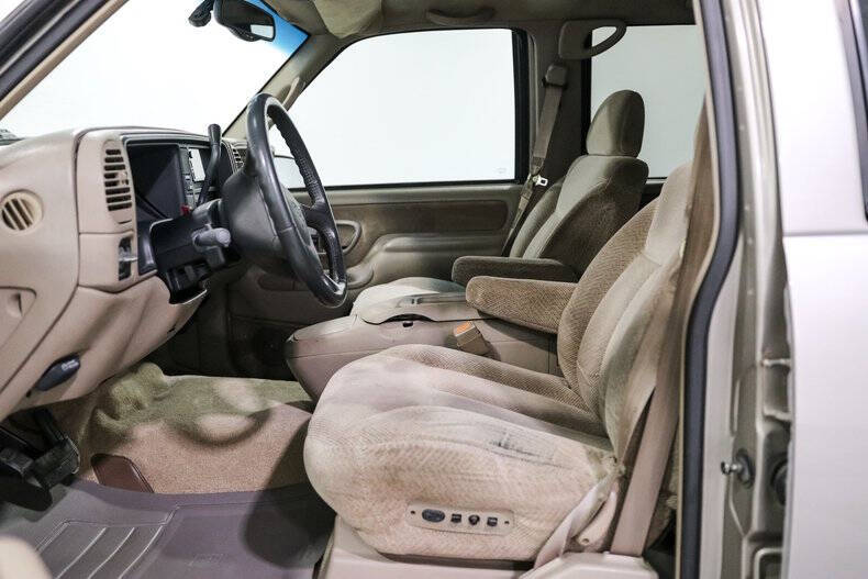 2000 GMC C/K 3500 Series