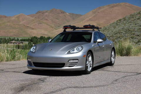 2011 Porsche Panamera 4