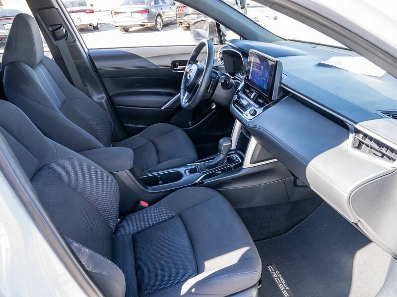 2023 Toyota Corolla Cross Hybrid