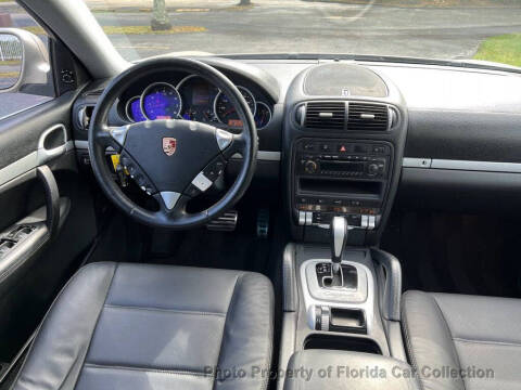 2005 Porsche Cayenne S