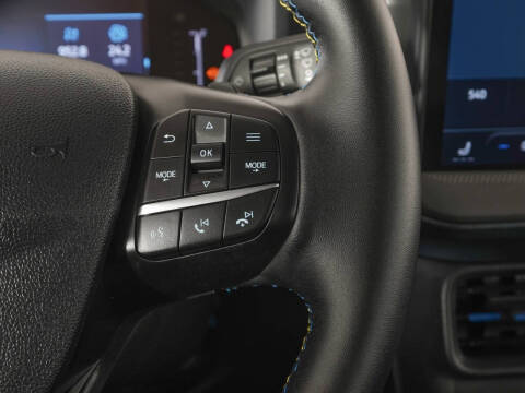 2025 Ford Maverick Lobo