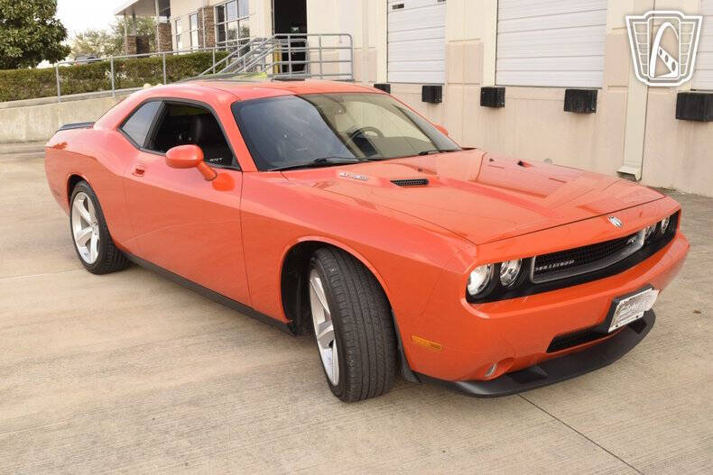 2008 Dodge Challenger SRT8