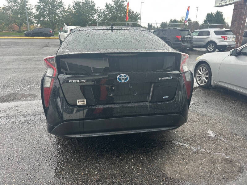 2016 Toyota Prius Two Eco