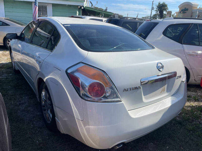 2010 Nissan Altima 2.5 SL