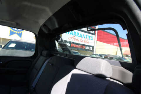 2012 Chevrolet Avalanche LS