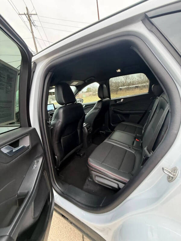 2025 Ford Escape ST-Line Select