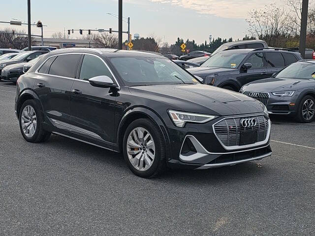 2023 Audi e-tron S quattro Premium Plus