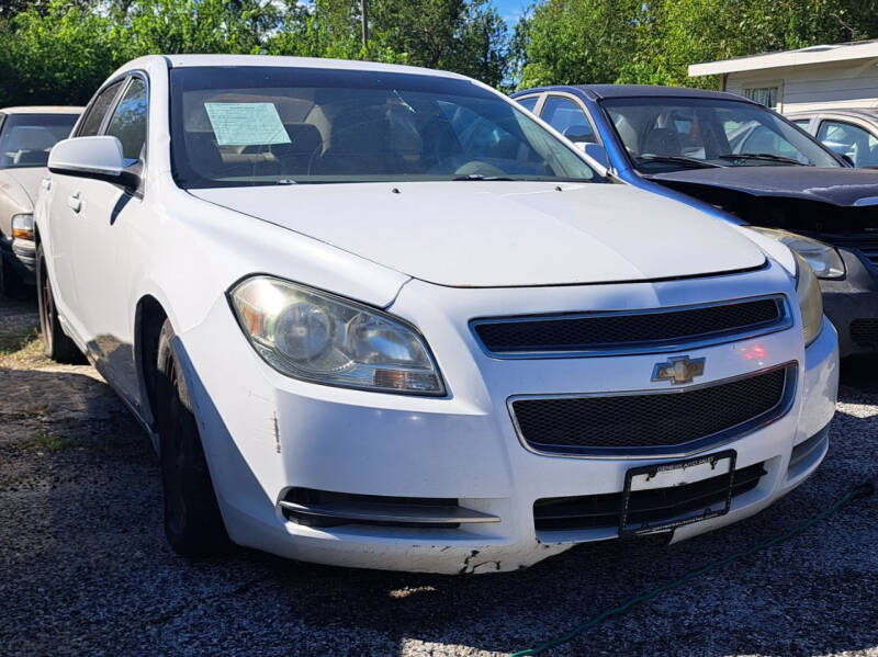 2009 Chevrolet Malibu 1LT photo 2