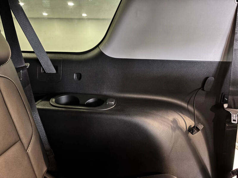 2020 GMC Yukon XL SLT