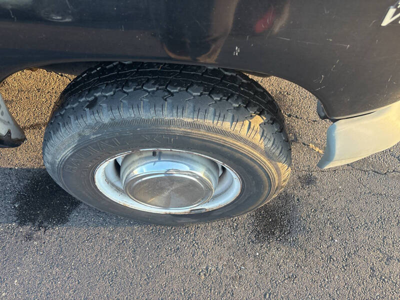 2001 Ford E-Series E-250