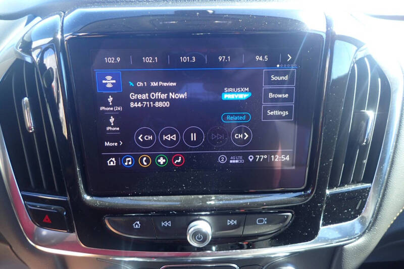 2021 Chevrolet Traverse LT Leather