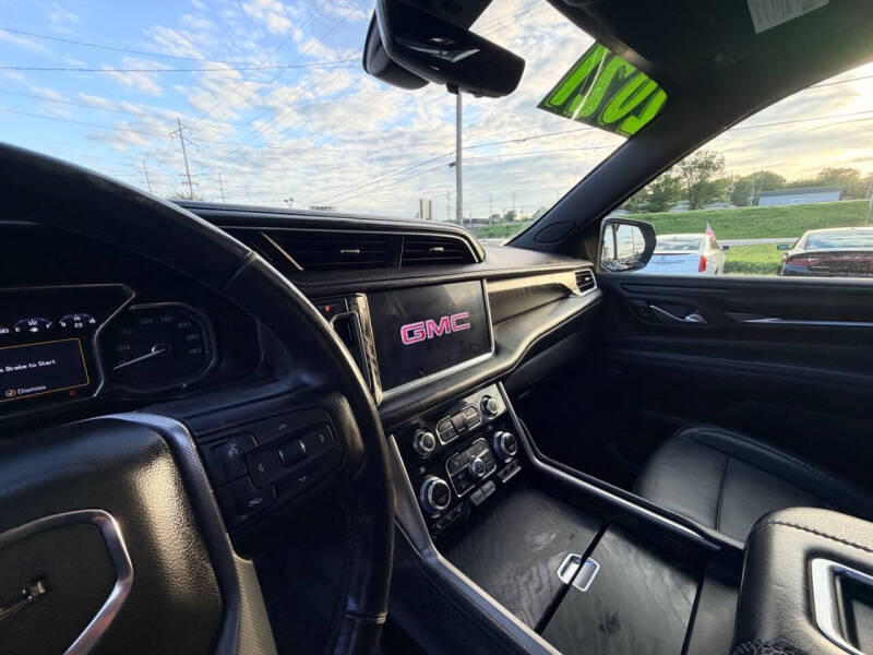 2021 GMC Yukon Denali