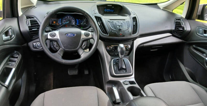 2015 Ford C-MAX Hybrid SE