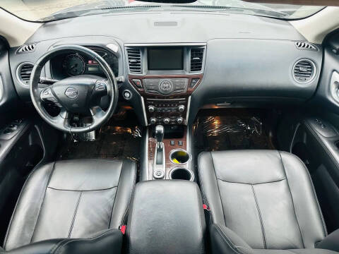 2015 Nissan Pathfinder